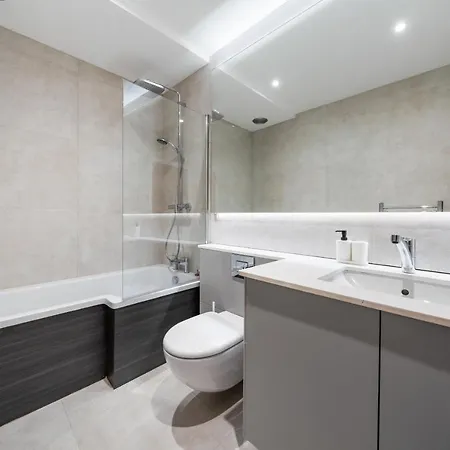 Modern 4 Bedroom Townhouse With Cinema Room In The Heart Of London Se1 Exterior photo